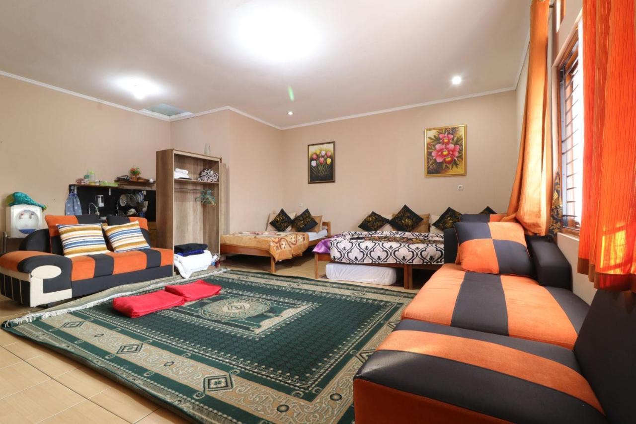 Lembur Incu Syariah Villa & Resto Lembang Extérieur photo