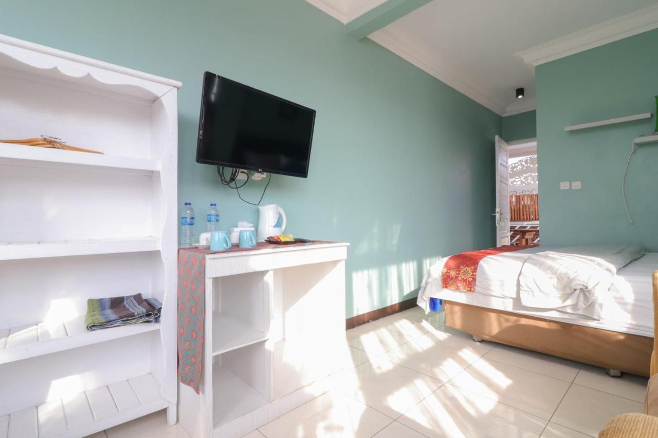 Lembur Incu Syariah Villa & Resto Lembang Extérieur photo